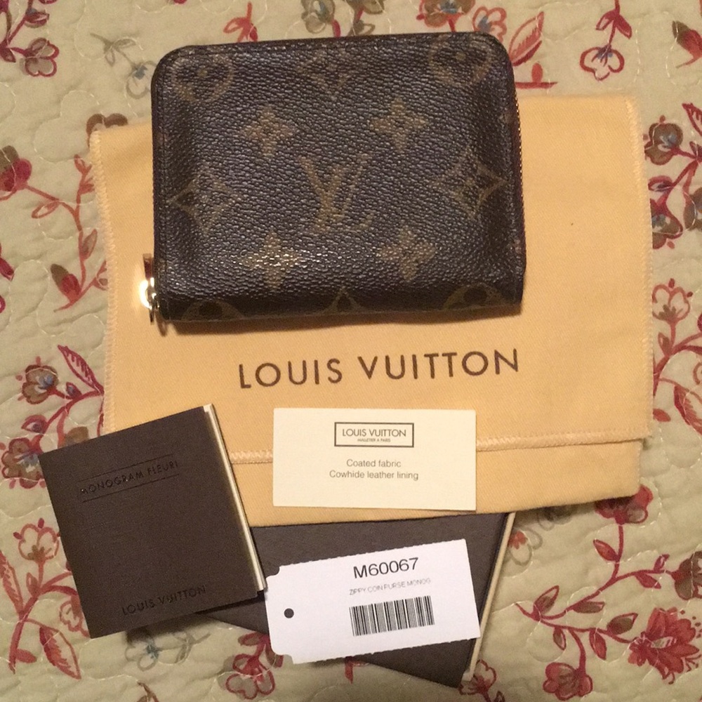 Louis Vuitton zippy Coin Purse
